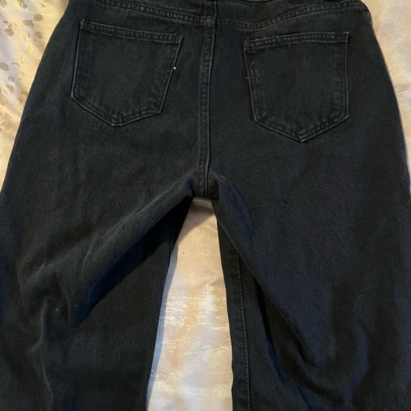 SHEIN Jeans - Picture 2 of 3